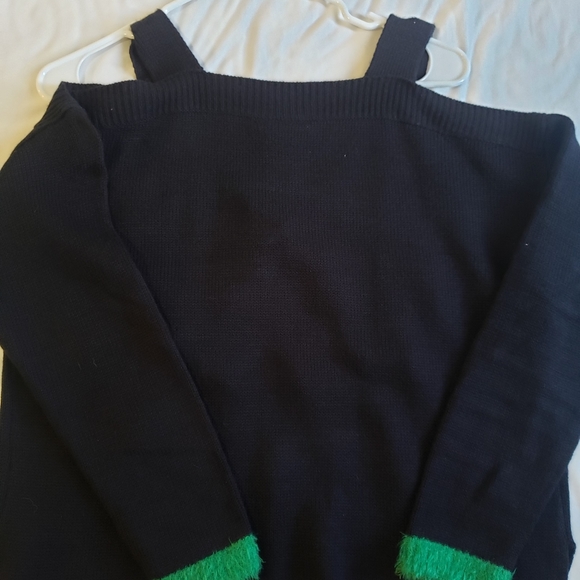 Hooked Up By I.O.T Christmas Sweater - Picture 3 of 3